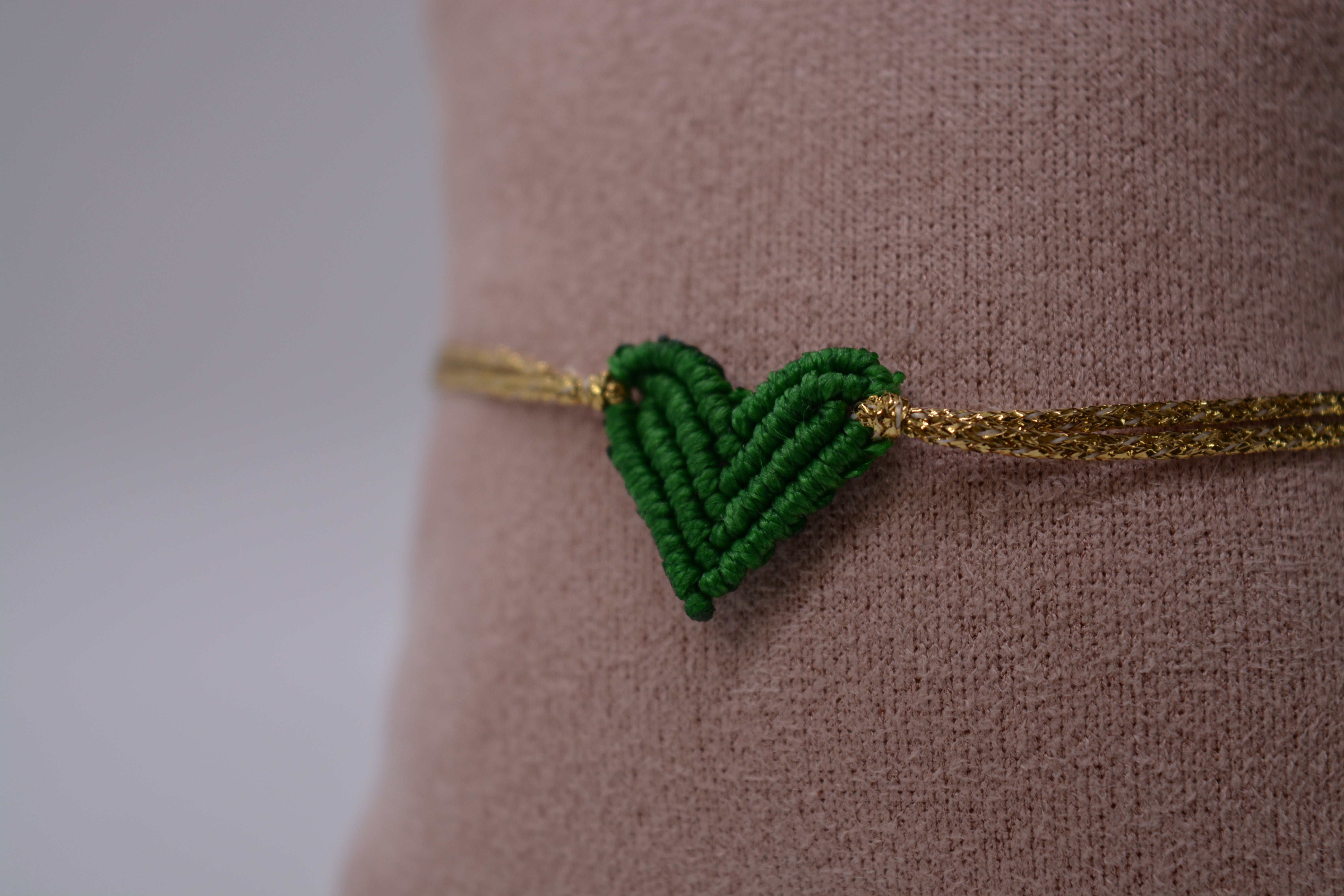 Bracciale Cuore Macramè